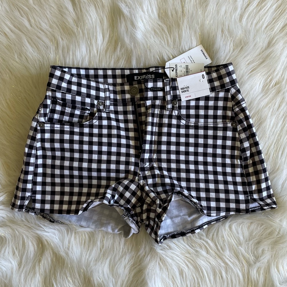 EXPRESS Shorts